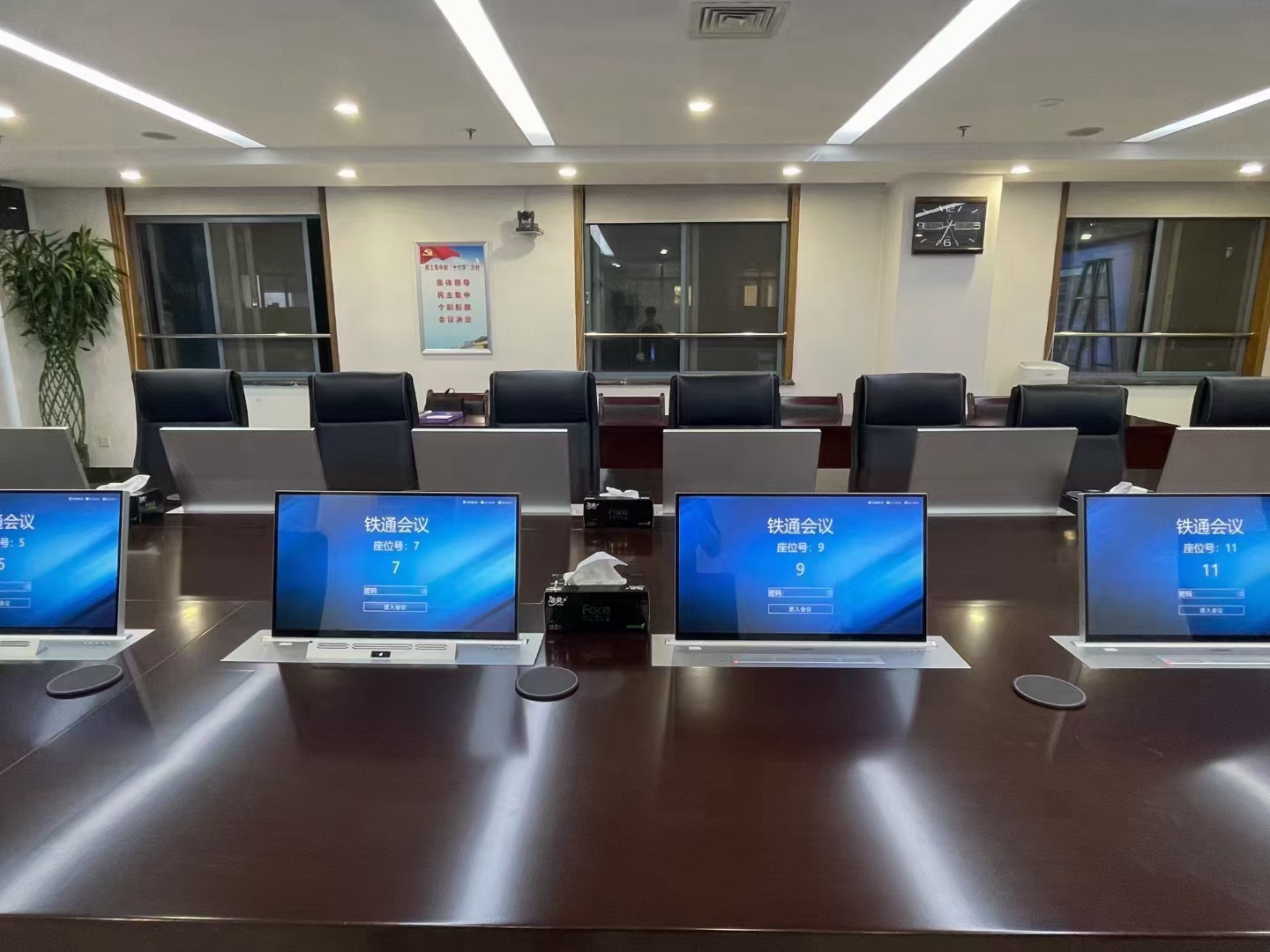 ��ݸ�Ч����ֽ������������